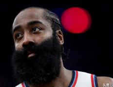  战术调整引发热议！，哈登在老鹰比赛中反败为胜赛场气氛高涨