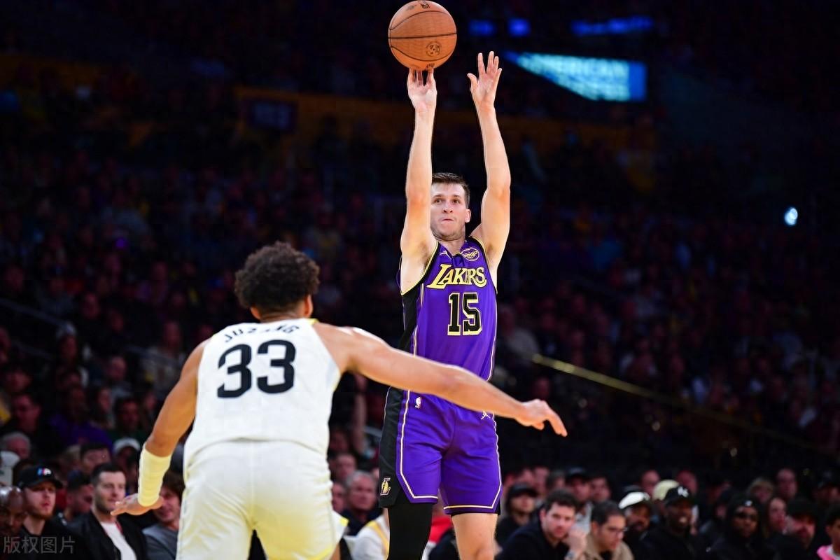 关于爵士连胜加一突破巅峰取得胜利的信息