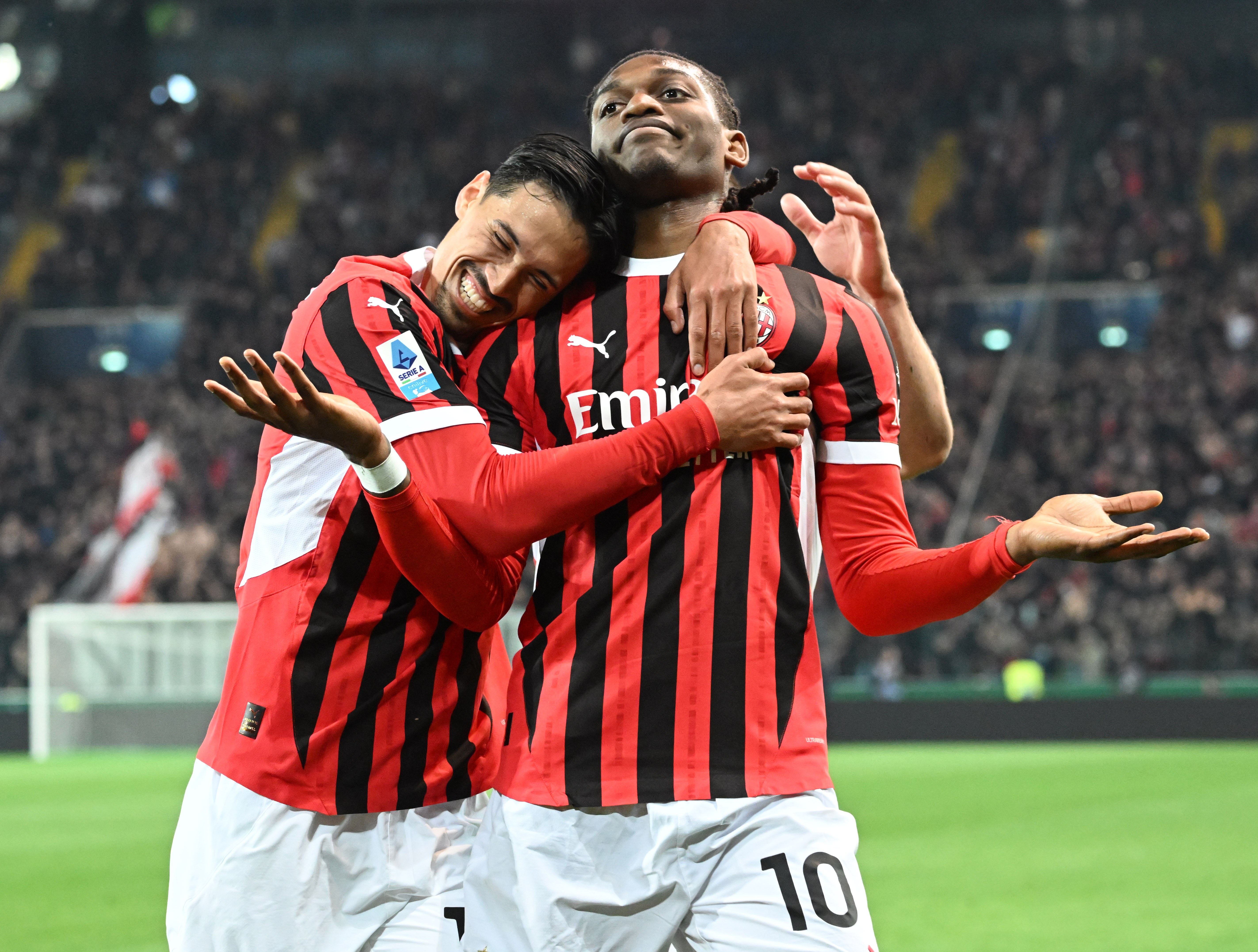 关于意甲联赛再次轰动球迷,激烈角逐不断的信息