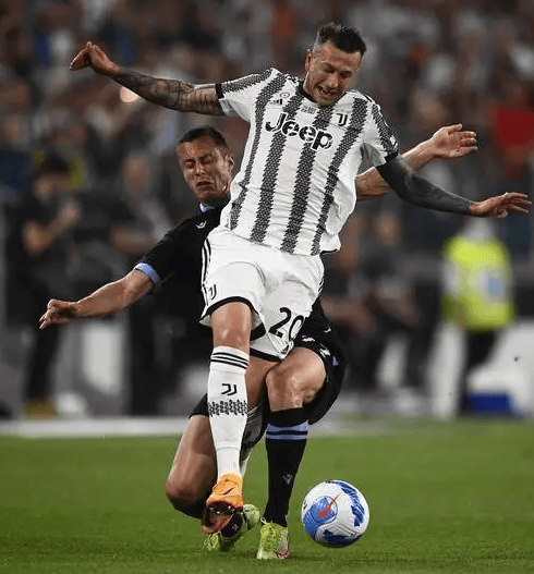 尤文图斯客场胜出,保持不败势头