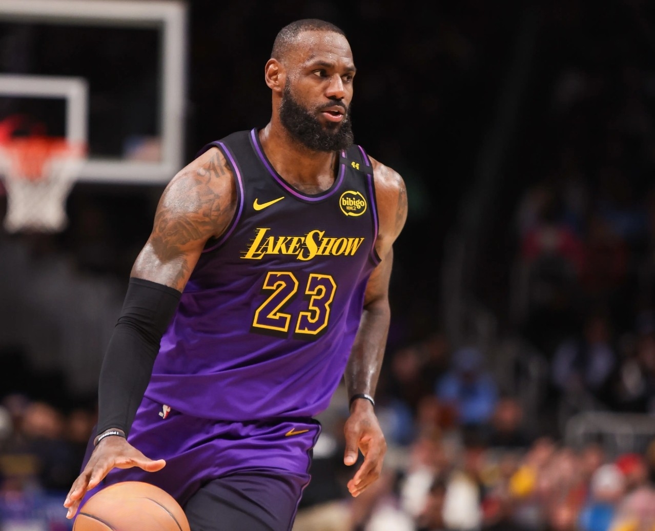 詹姆斯爆发新星,火箭刷新纪录,球队未来可期球队迎来希望!